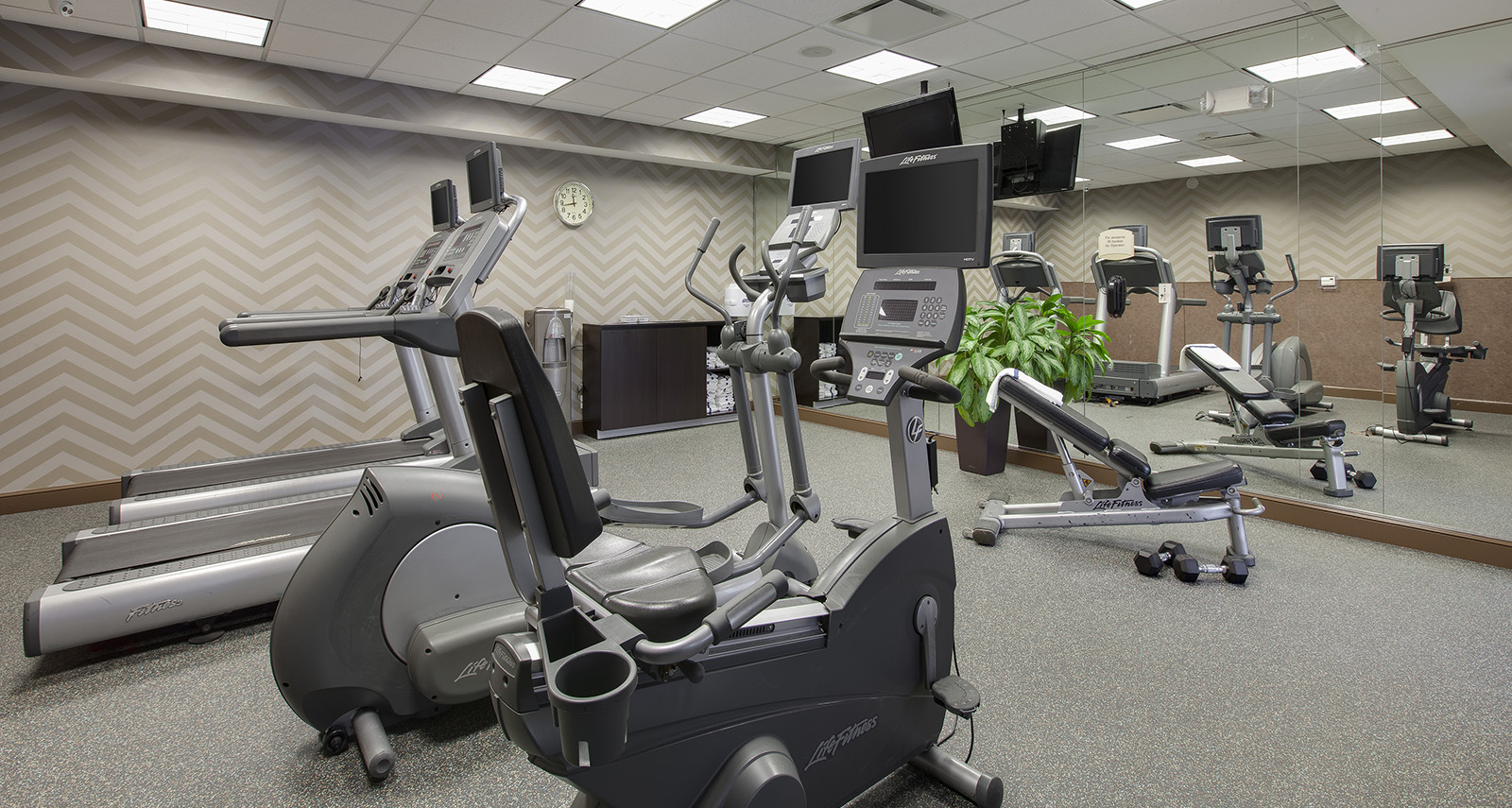 Book Your Stay - Offering An Array of Hotel Amenities